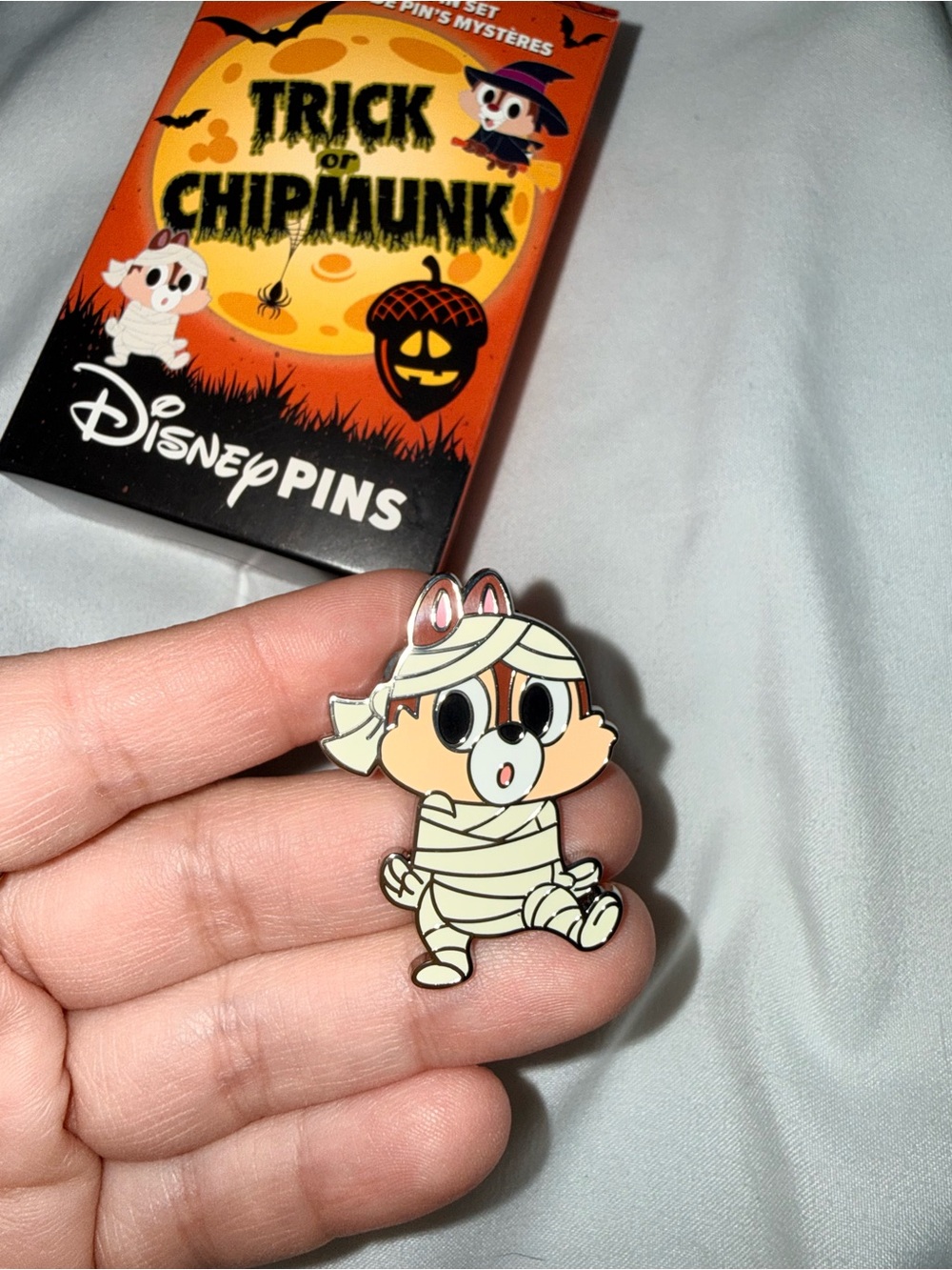 Disney Trick or Chipmunk pin - Mummy Chip